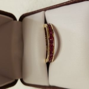14kt gold 1 karat ruby ring